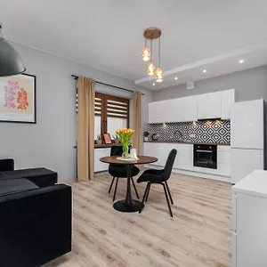 Apartament Coco Premium Radosc, Warszawa